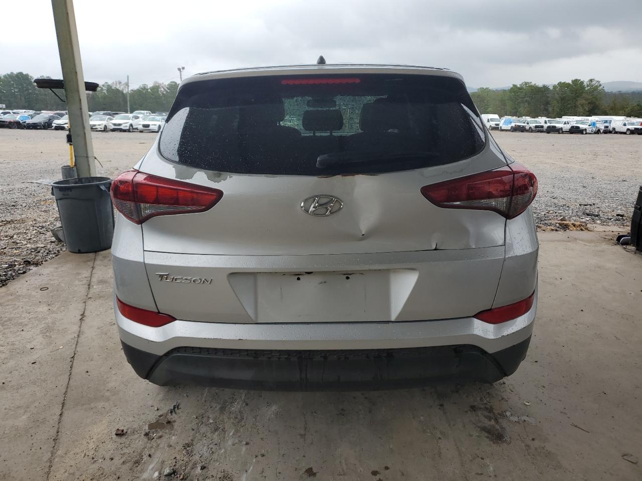 HYUNDAI TUCSON SE