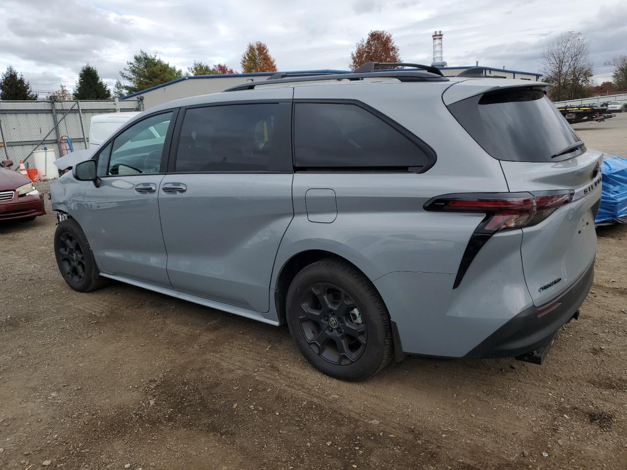TOYOTA SIENNA XSE