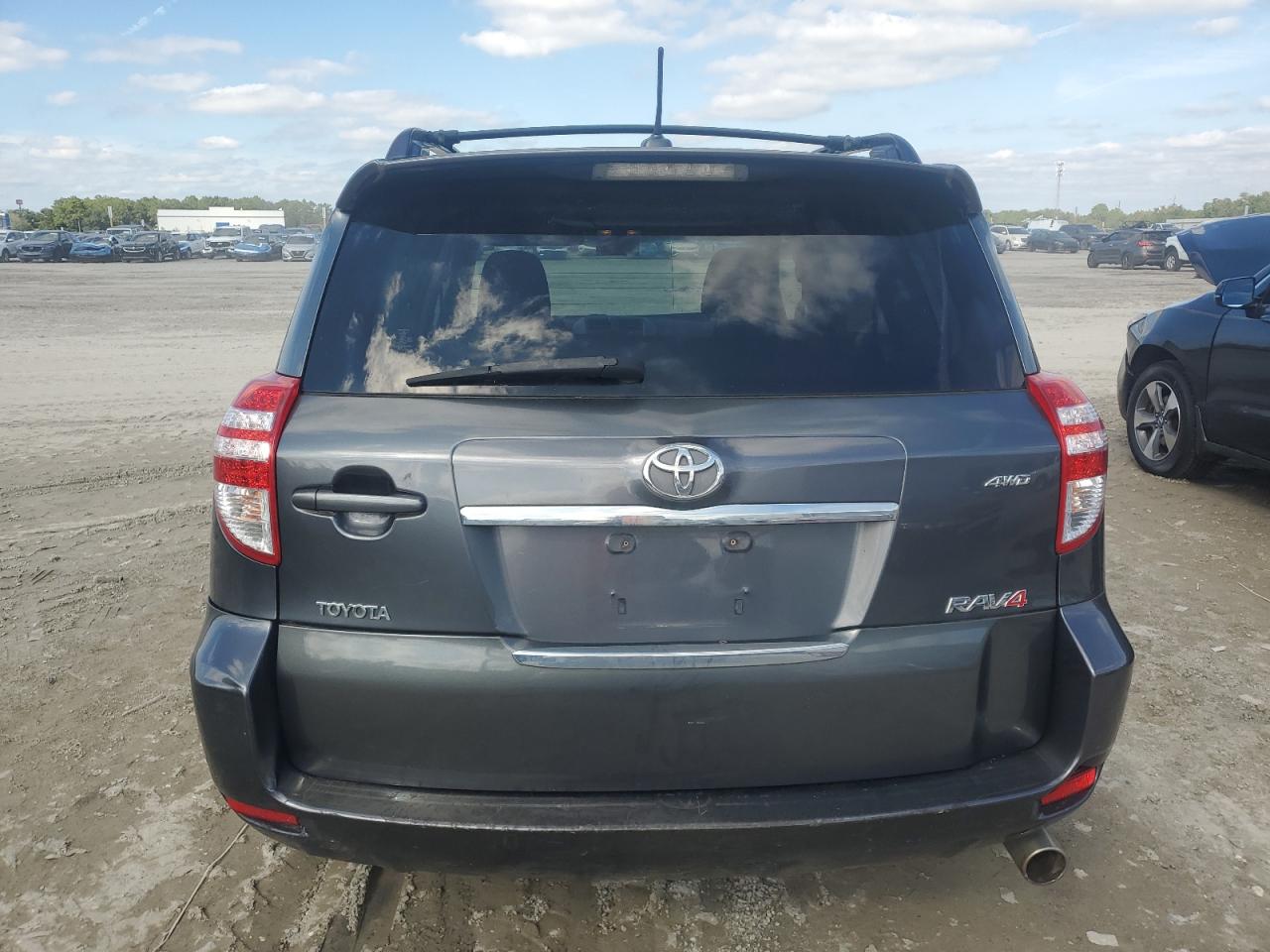 TOYOTA RAV4 SPORT