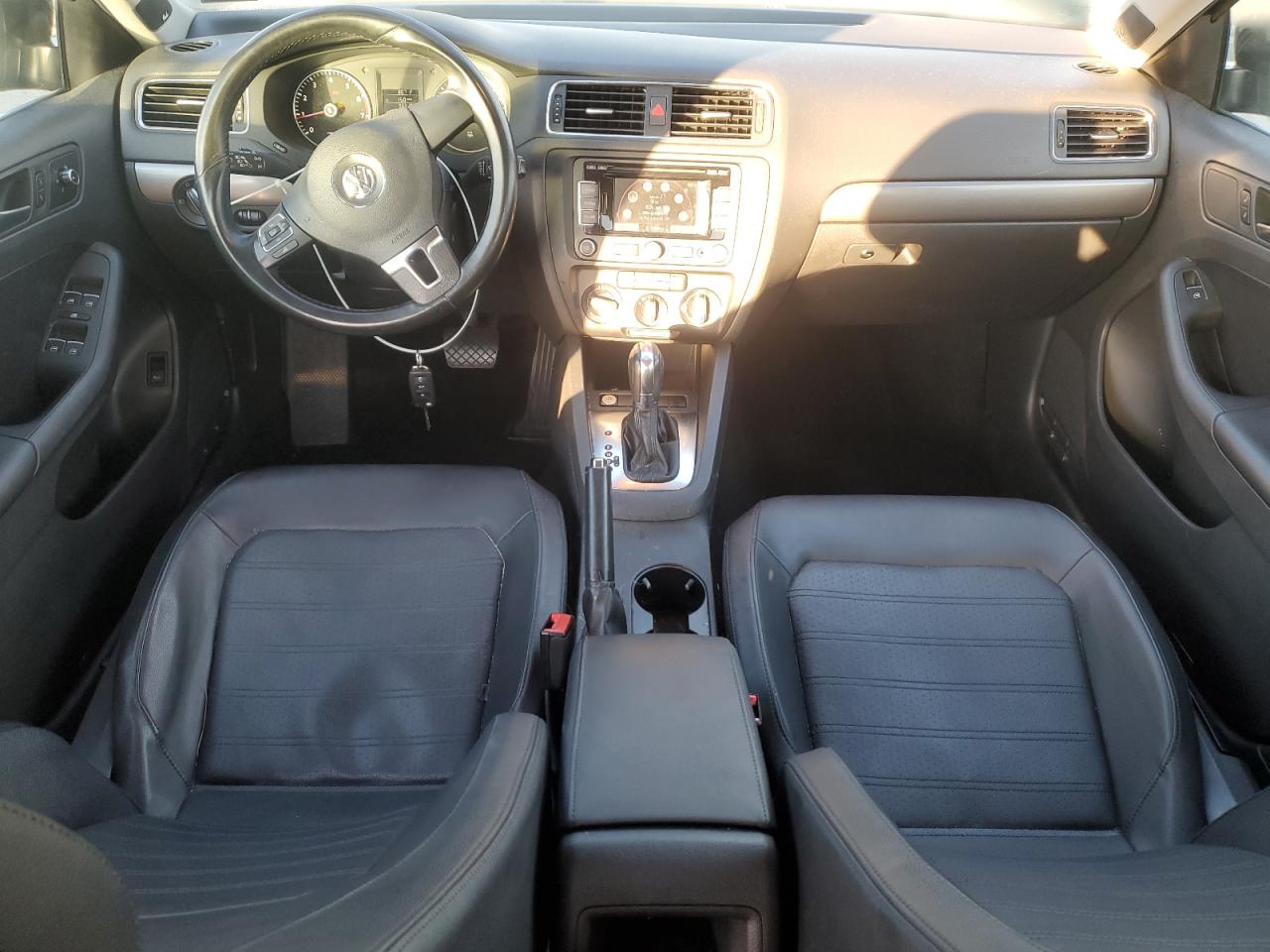 VOLKSWAGEN JETTA SEL