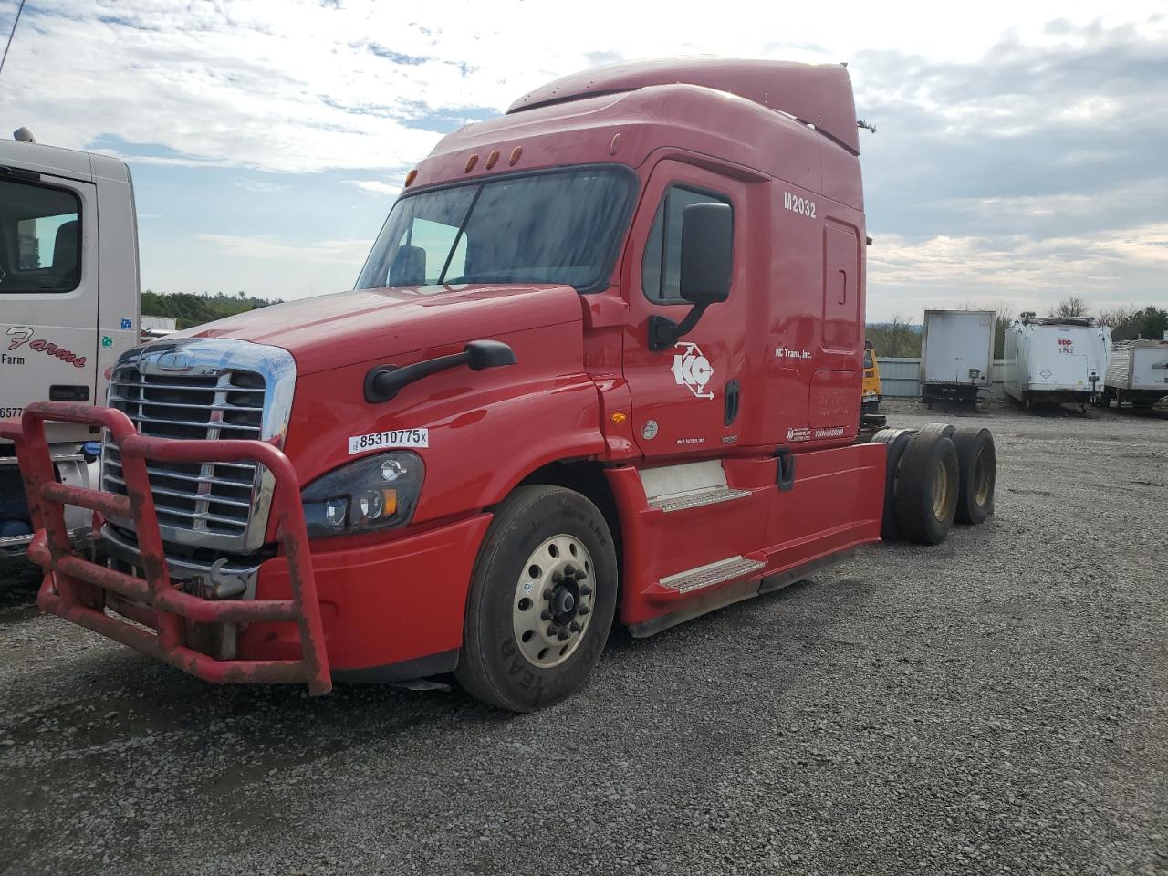 Lot #3257378240 2017 FREIGHTLINER CASCADIA 1