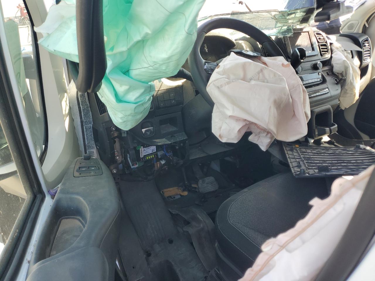 RAM PROMASTER 2500 HIGH