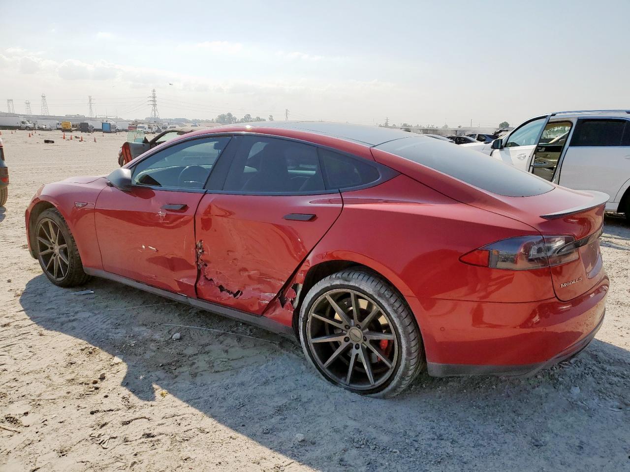 TESLA MODEL S