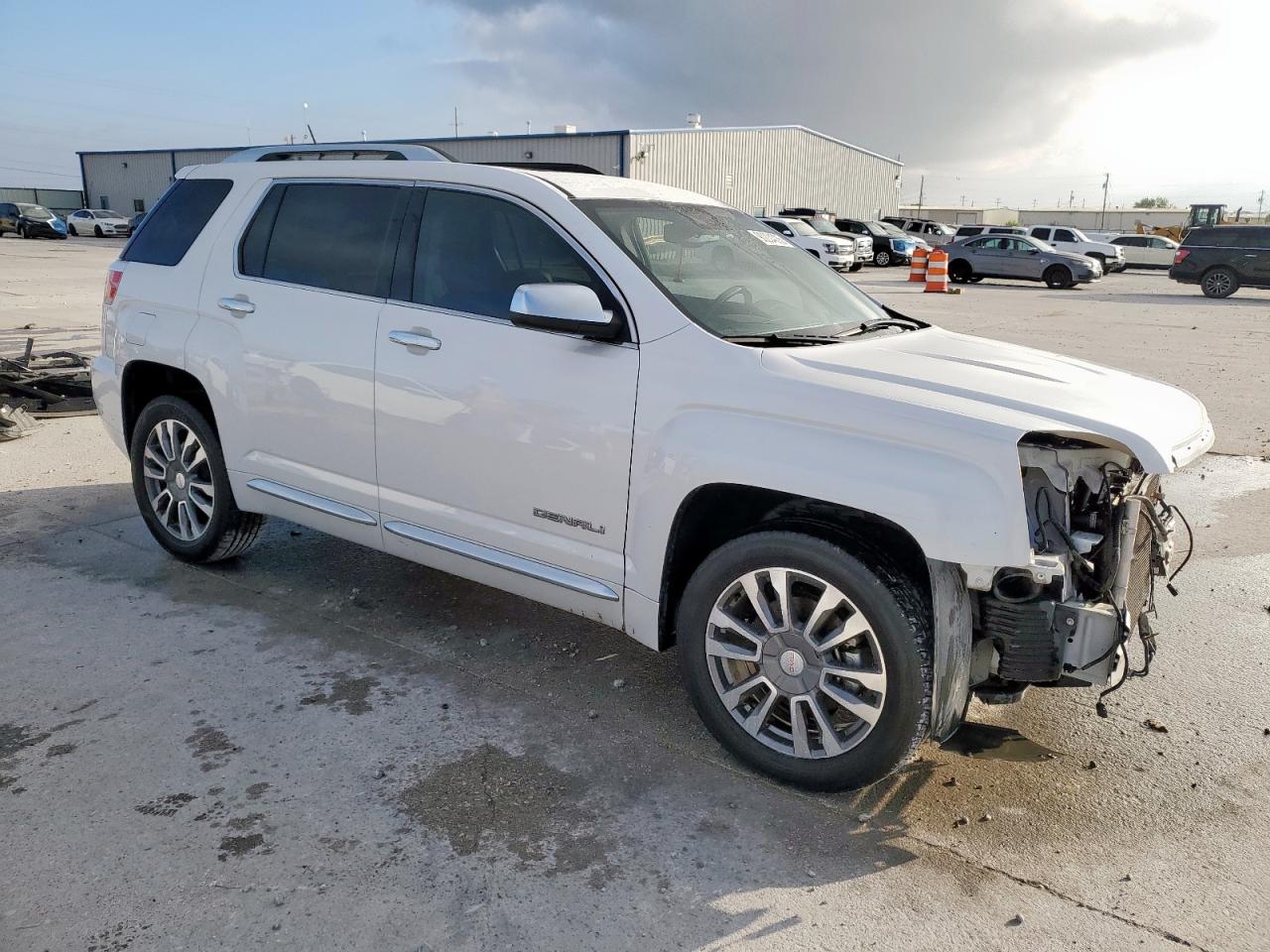 GMC TERRAIN DENALI