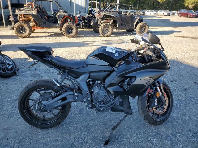 YAMAHA YZFR7