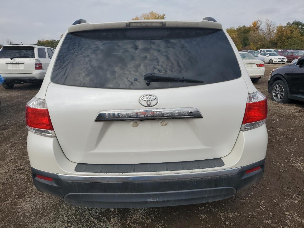 TOYOTA HIGHLANDER LIMITED