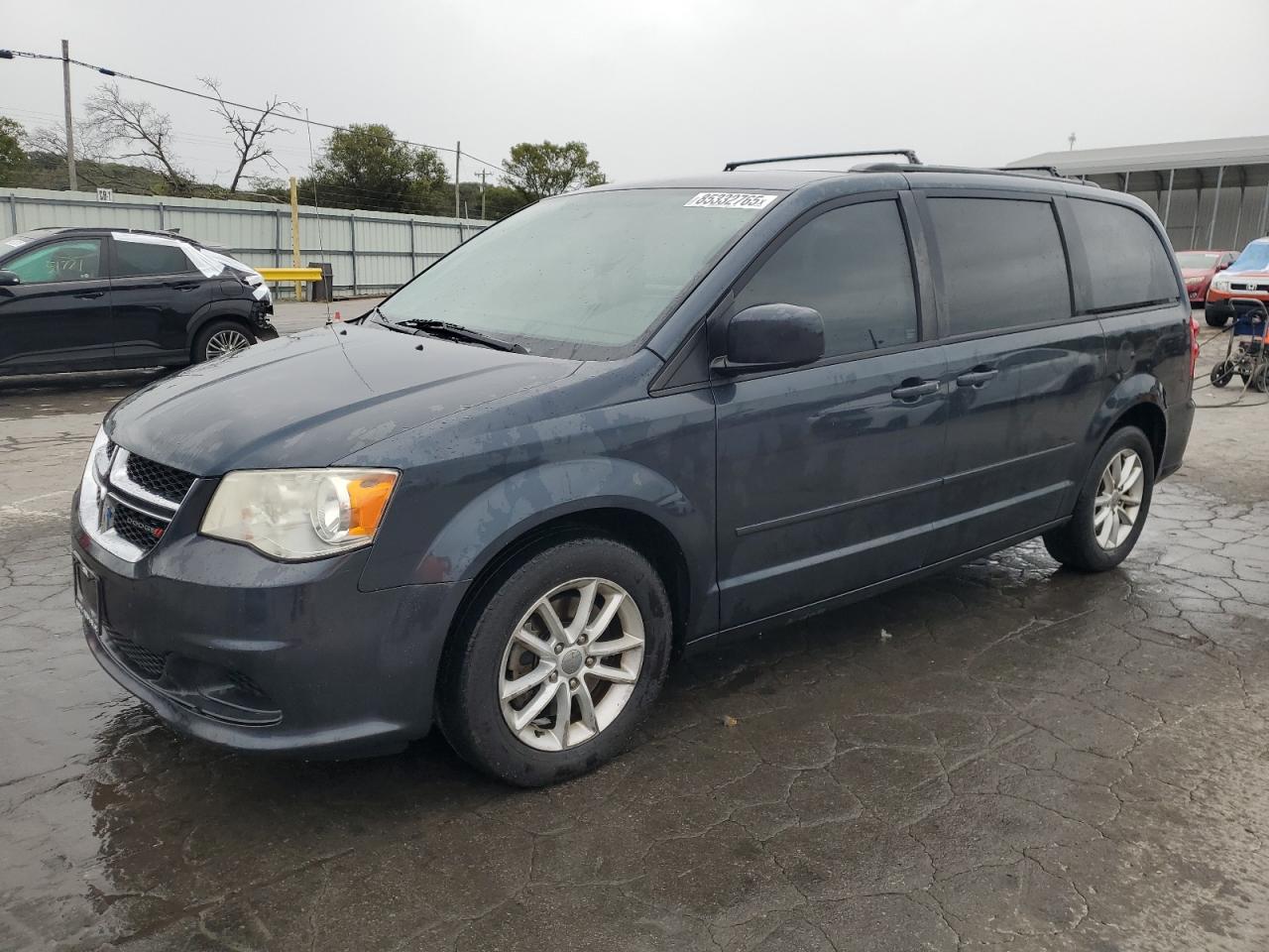  Salvage Dodge Caravan