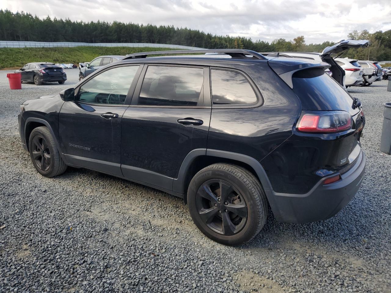 JEEP GRAND CHEROKEE LATITUDE PLUS