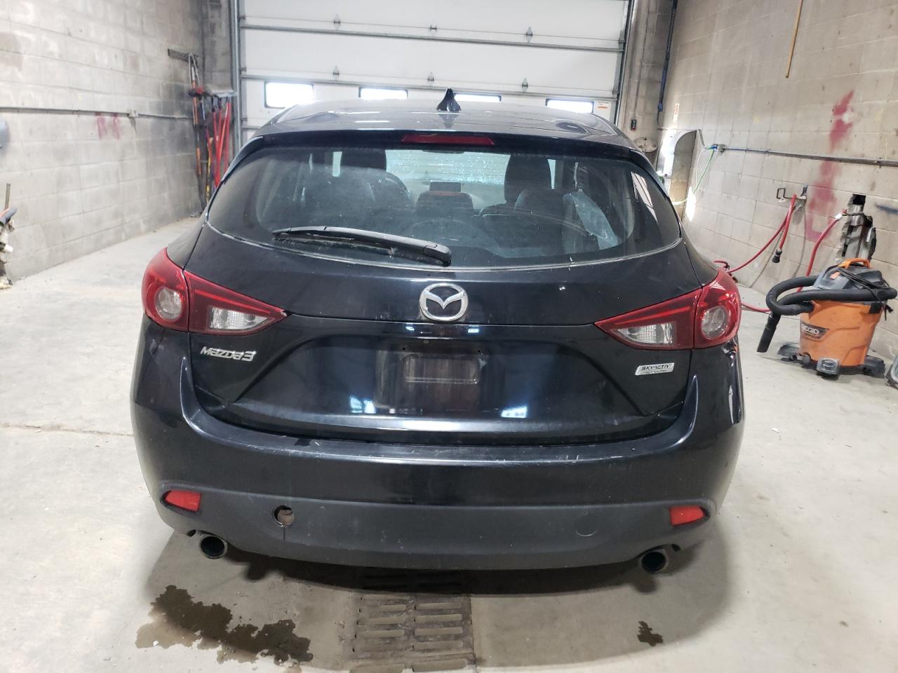 MAZDA 3 GRAND TOURING