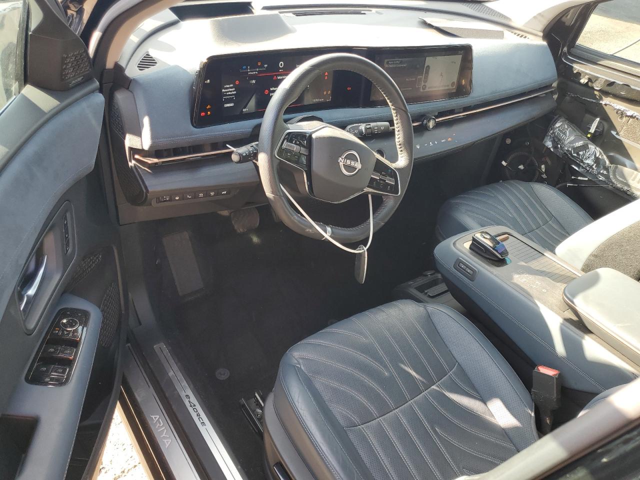 NISSAN ARIYA PLATINUM +