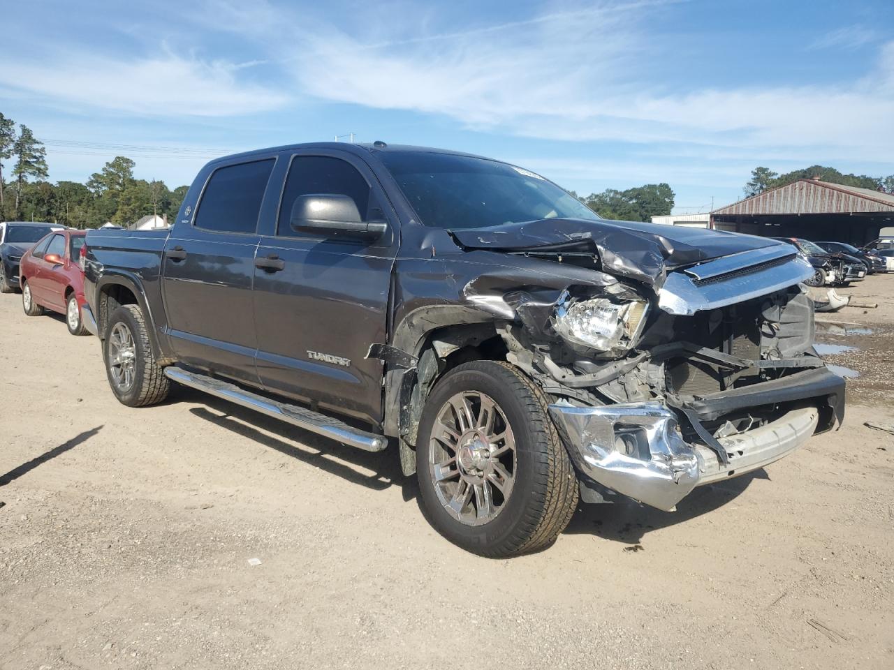 TOYOTA TUNDRA CREWMAX SR5