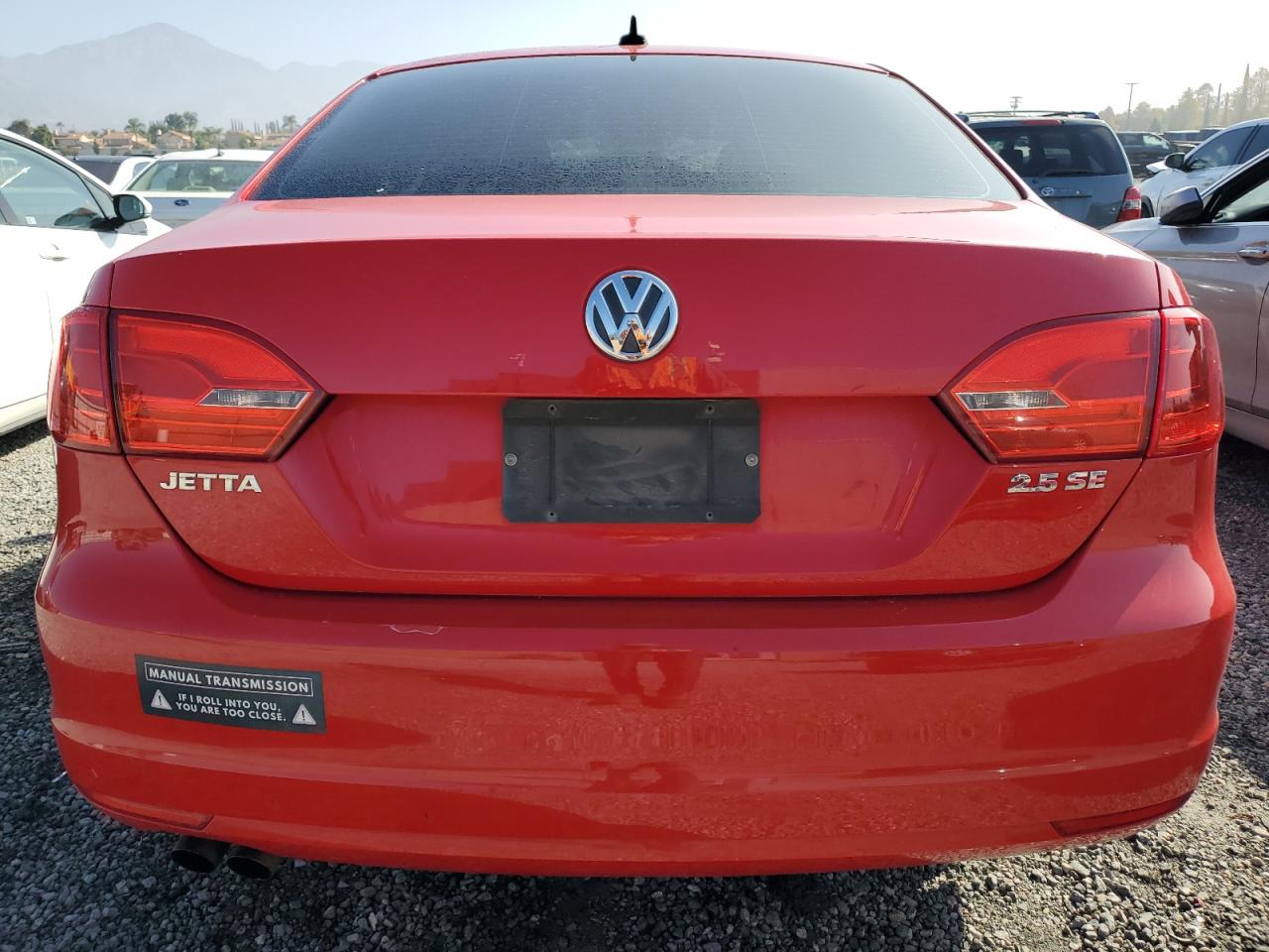 VOLKSWAGEN JETTA SE