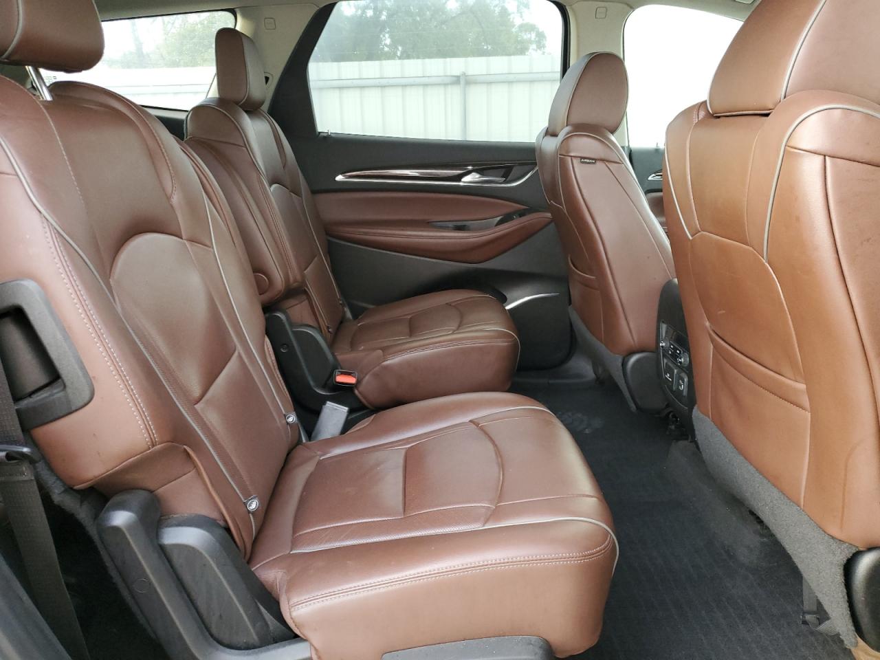 BUICK ENCLAVE AVENIR