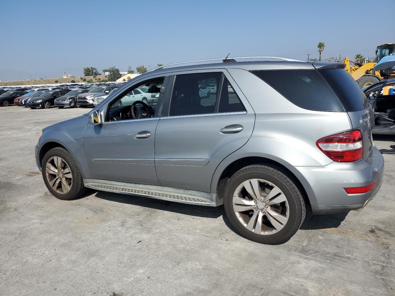 MERCEDES-BENZ M-CLASS 350