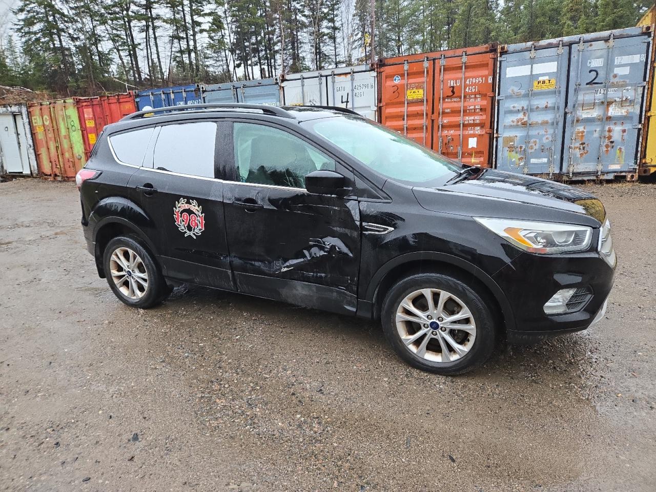 FORD ESCAPE SE