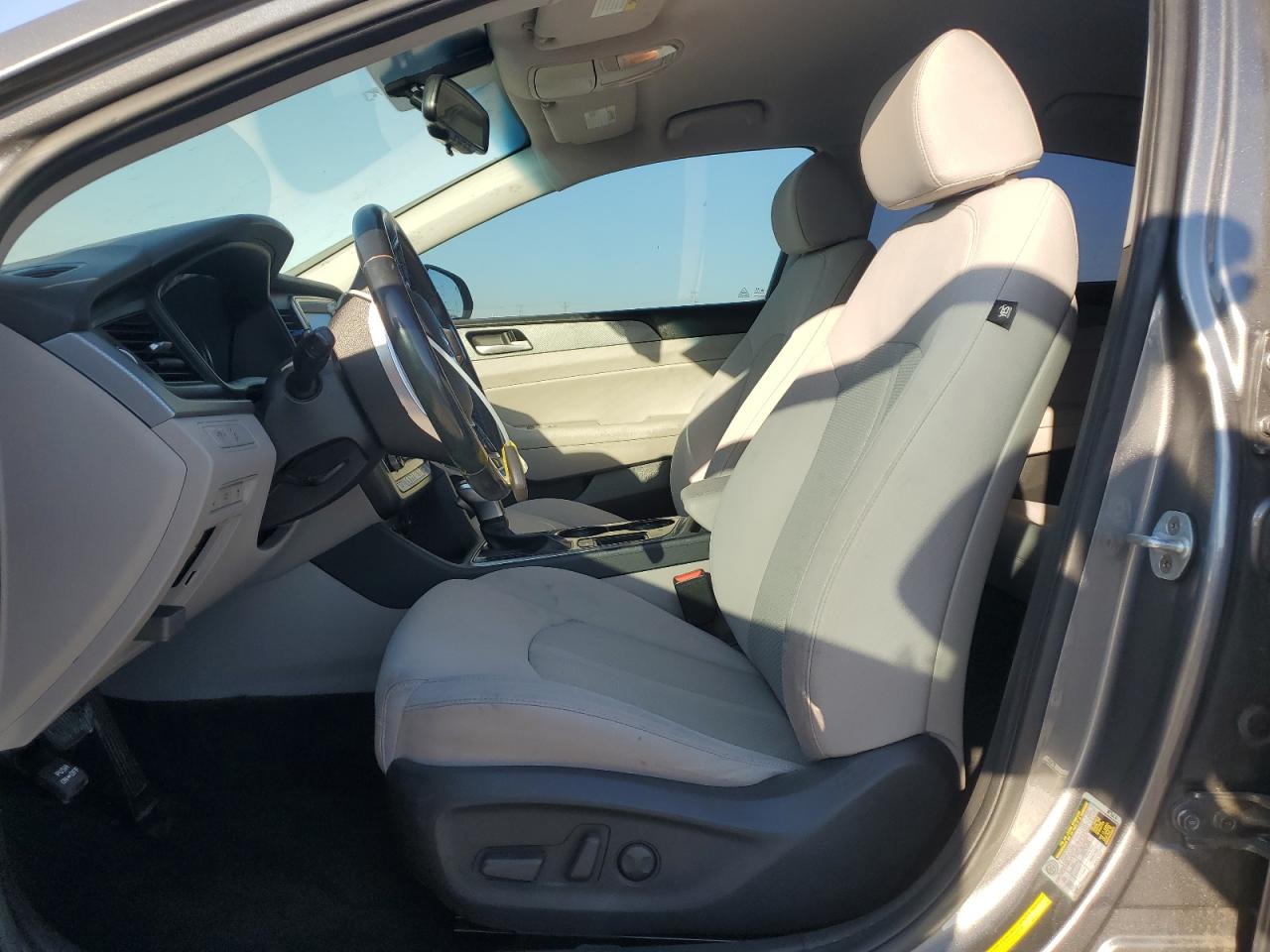 HYUNDAI SONATA SPORT