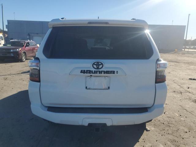 2021 TOYOTA 4RUNNER SR - JTEMU5JR5M5927922