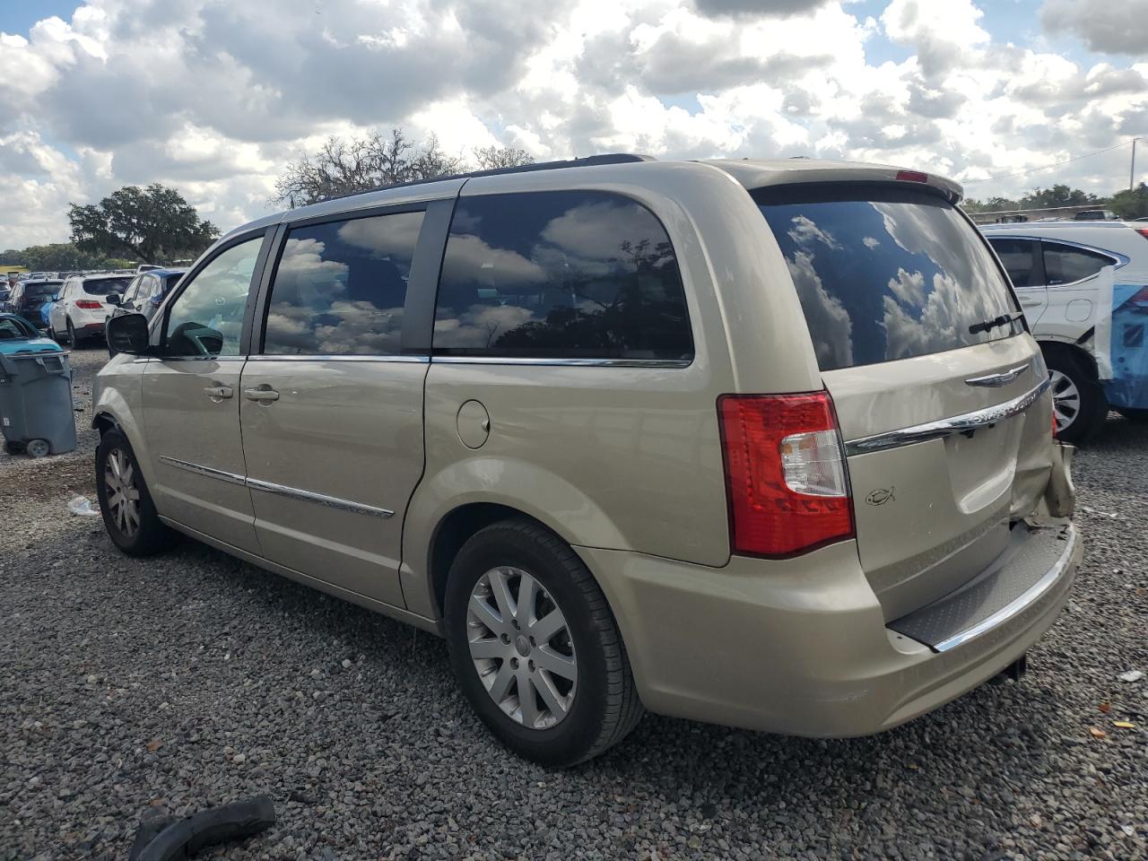 CHRYSLER TOWN & COUNTRY TOURING