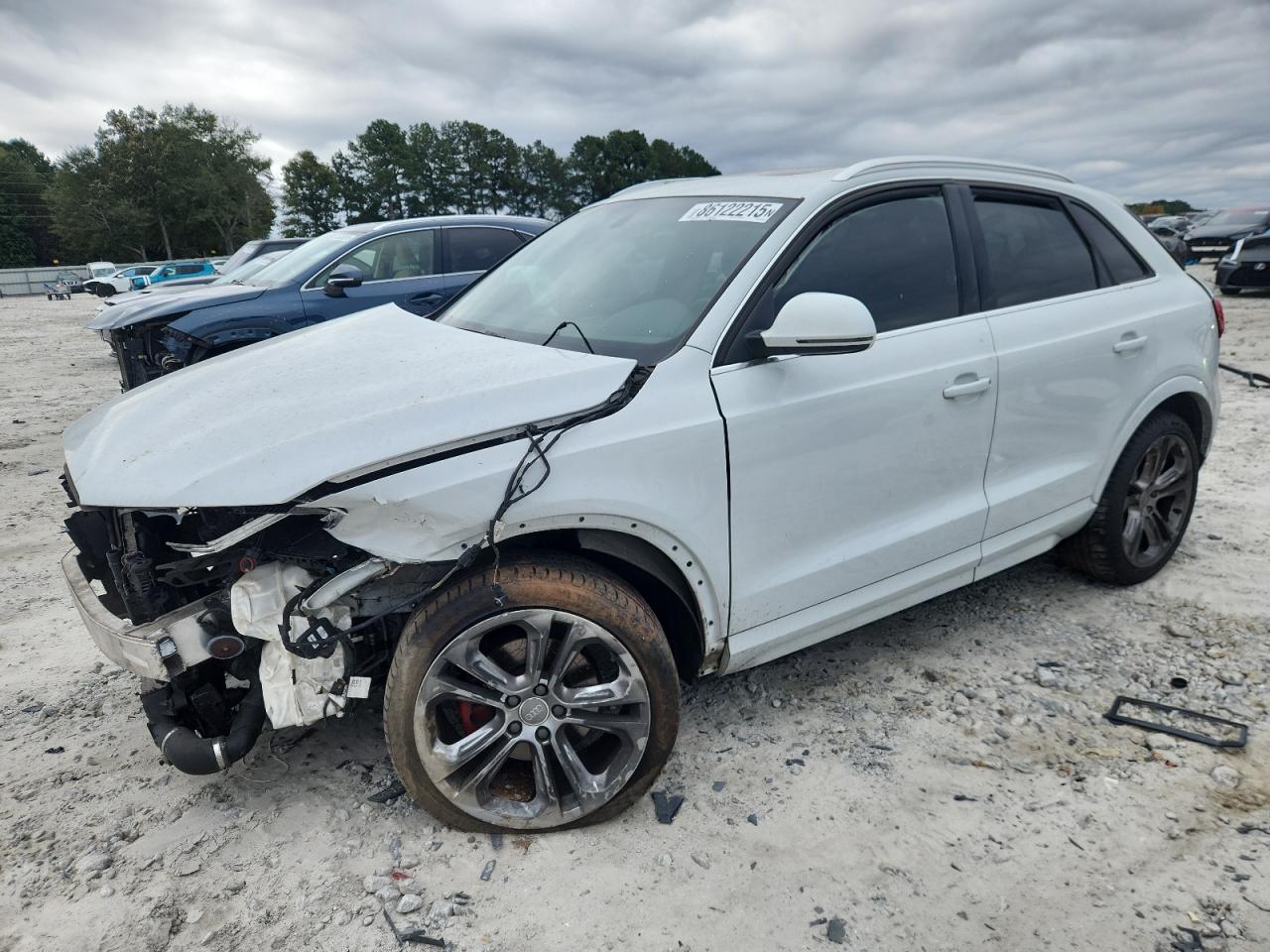 AUDI Q3 PREMIUM PLUS