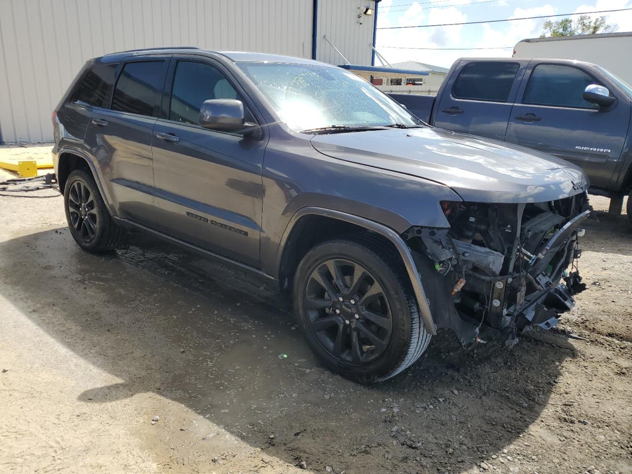 JEEP GRAND CHEROKEE LAREDO