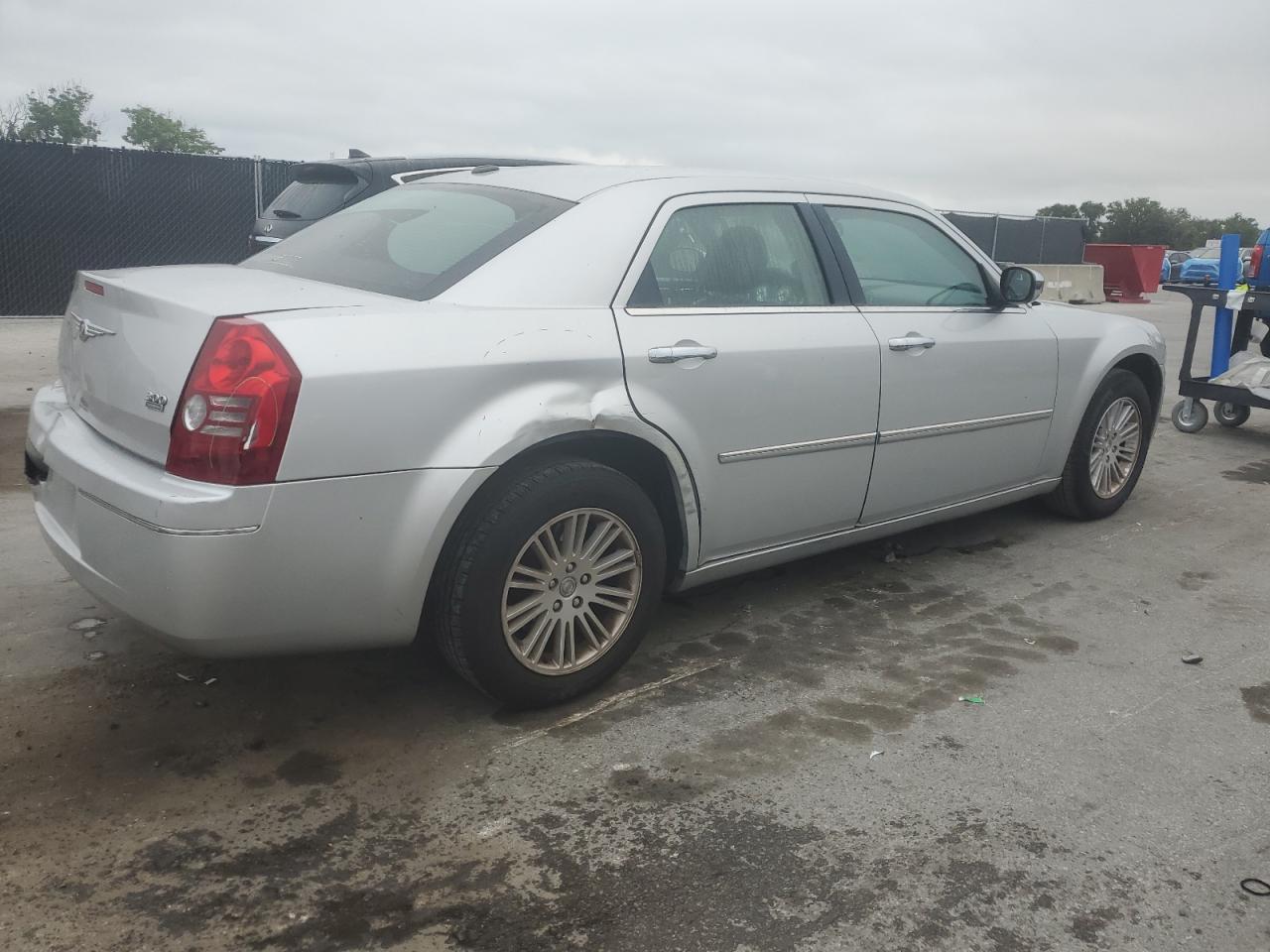 CHRYSLER 300 TOURING