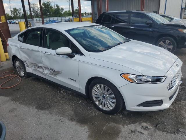 2016 FORD FUSION S H 3FA6P0UU7GR130599