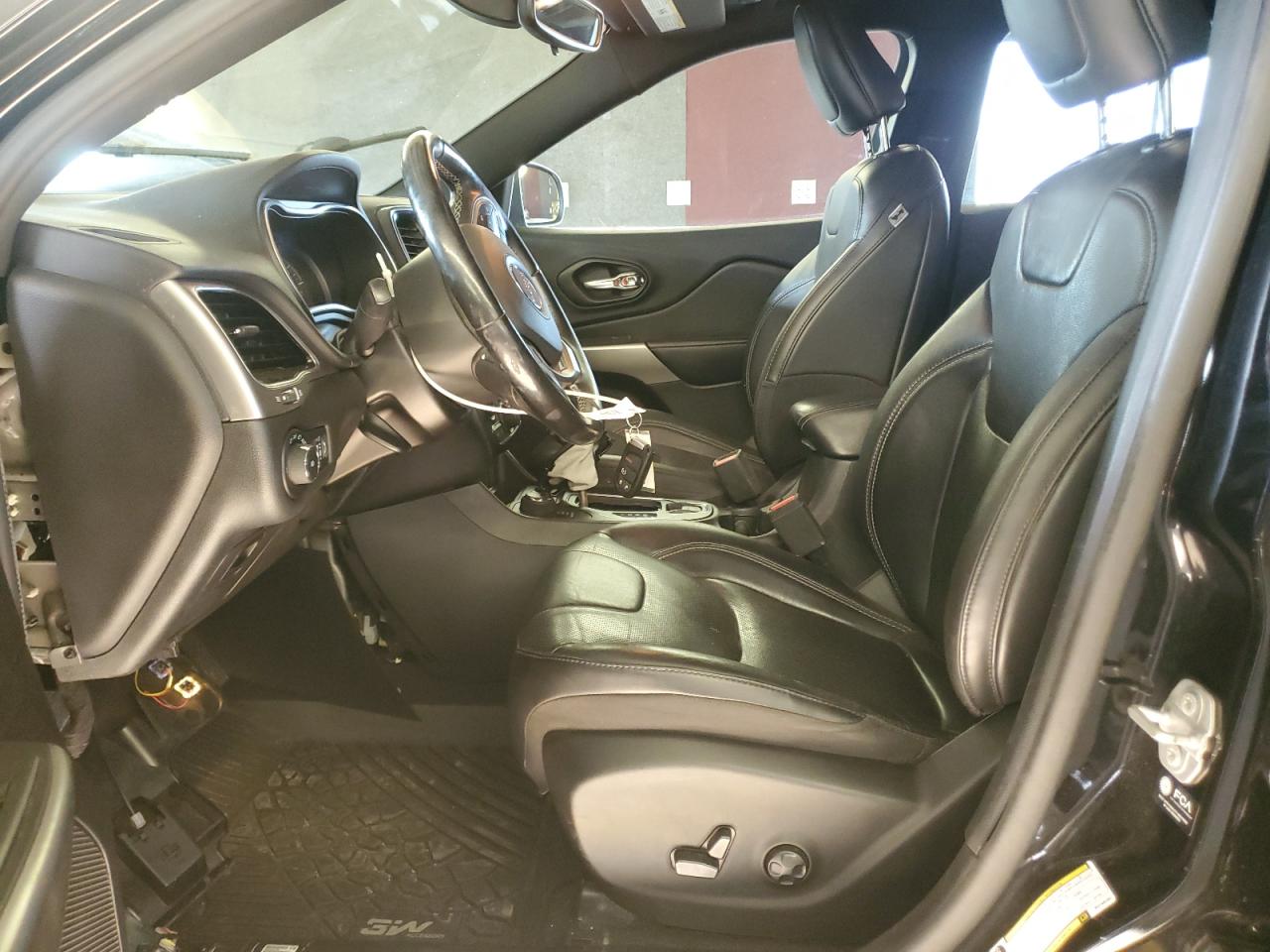 JEEP GRAND CHEROKEE LATITUDE LUX