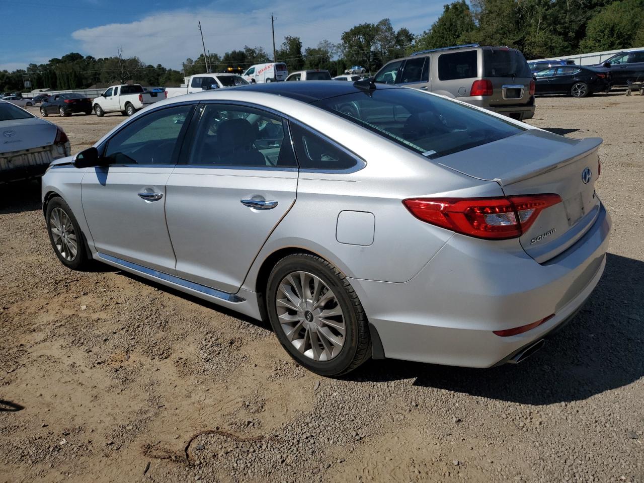 HYUNDAI SONATA SPORT