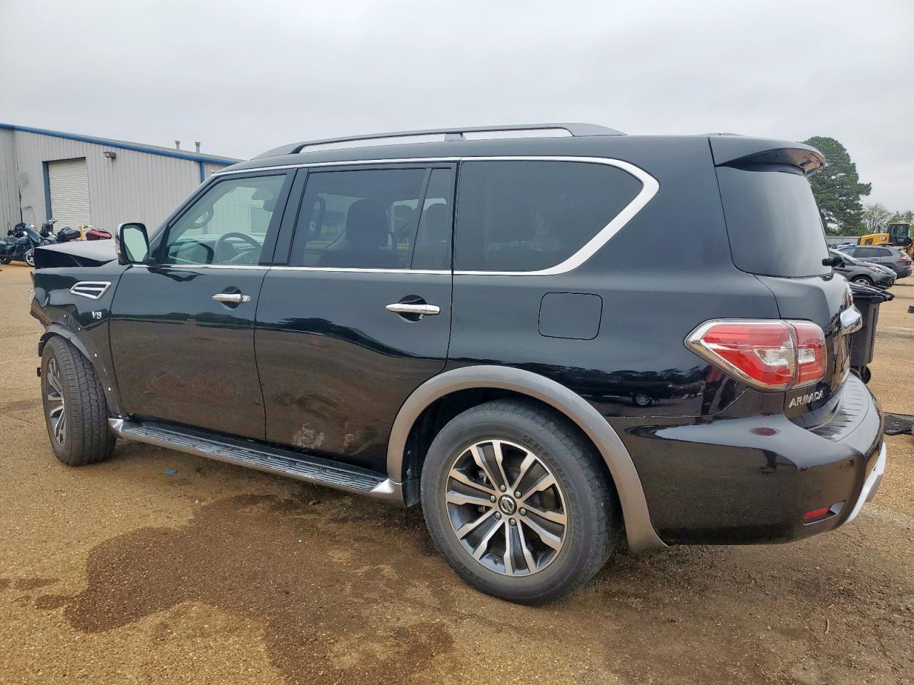 NISSAN ARMADA SV