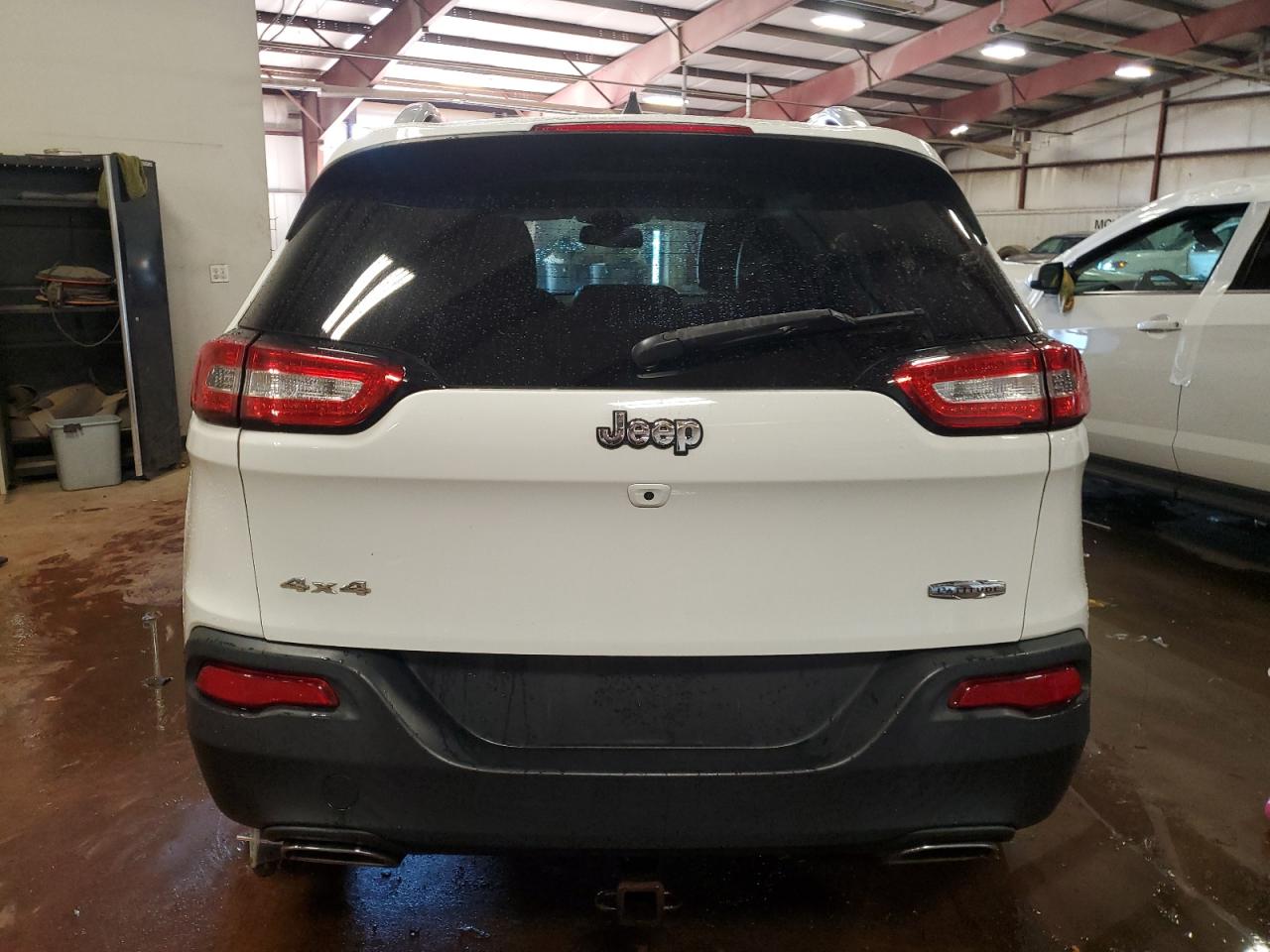 JEEP GRAND CHEROKEE LATITUDE