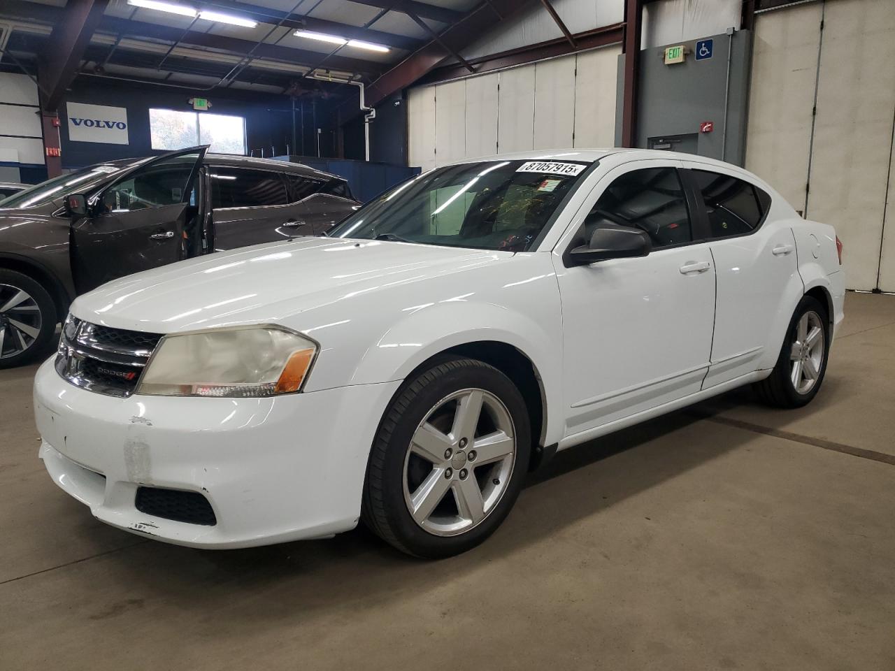 DODGE AVENGER SE