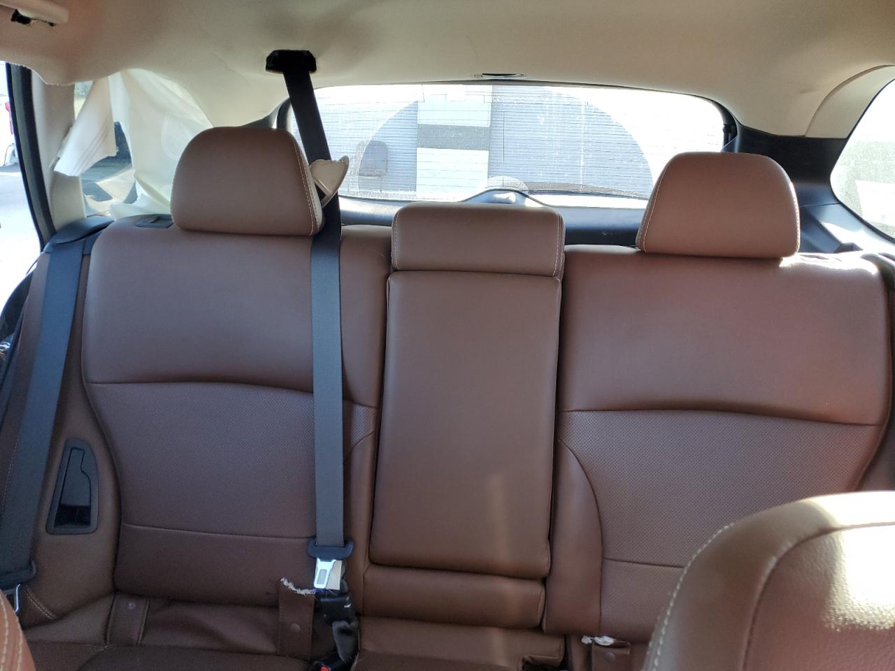 SUBARU OUTBACK TOURING