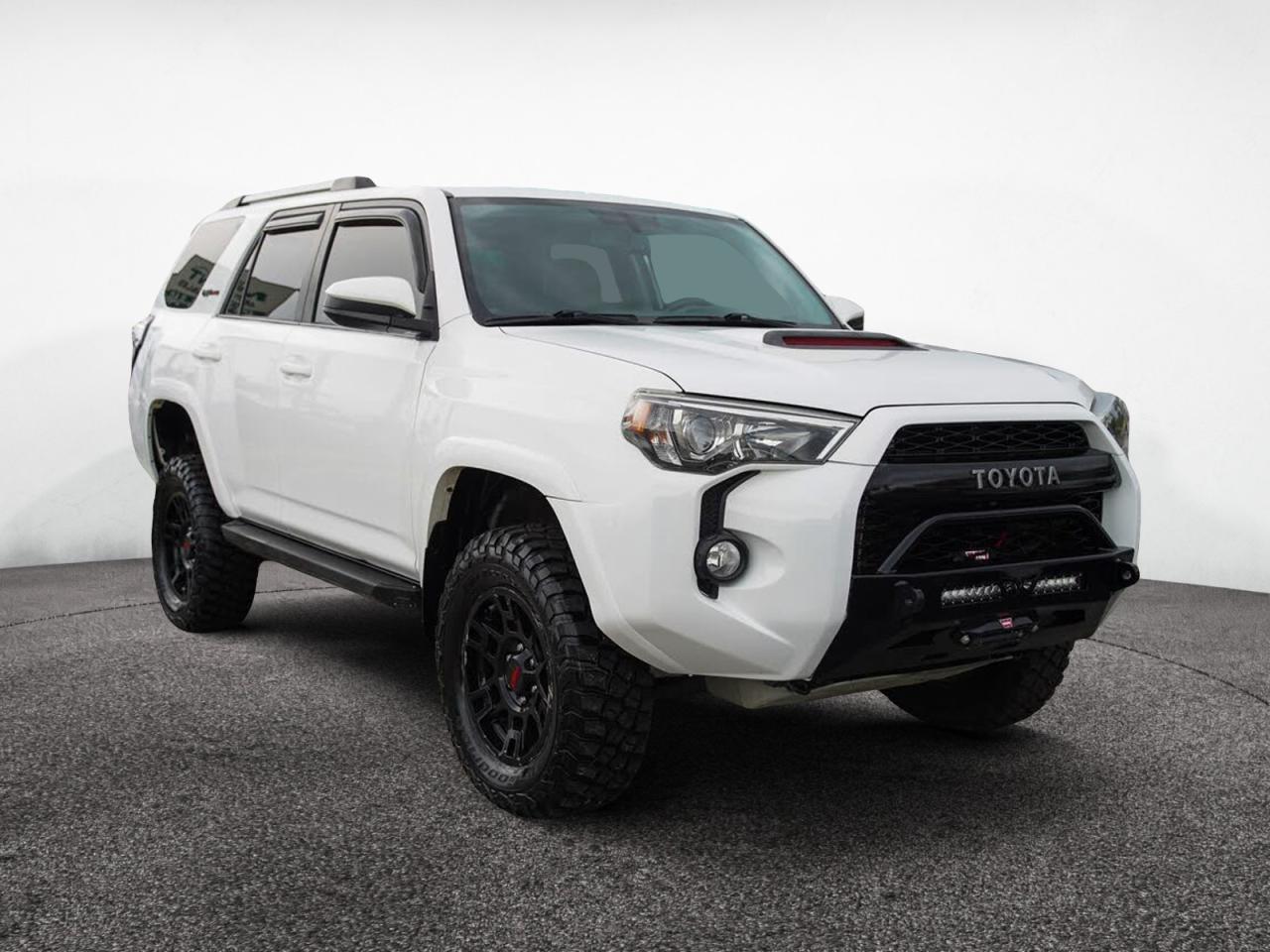 TOYOTA 4RUNNER SR5/SR5 PREMIUM