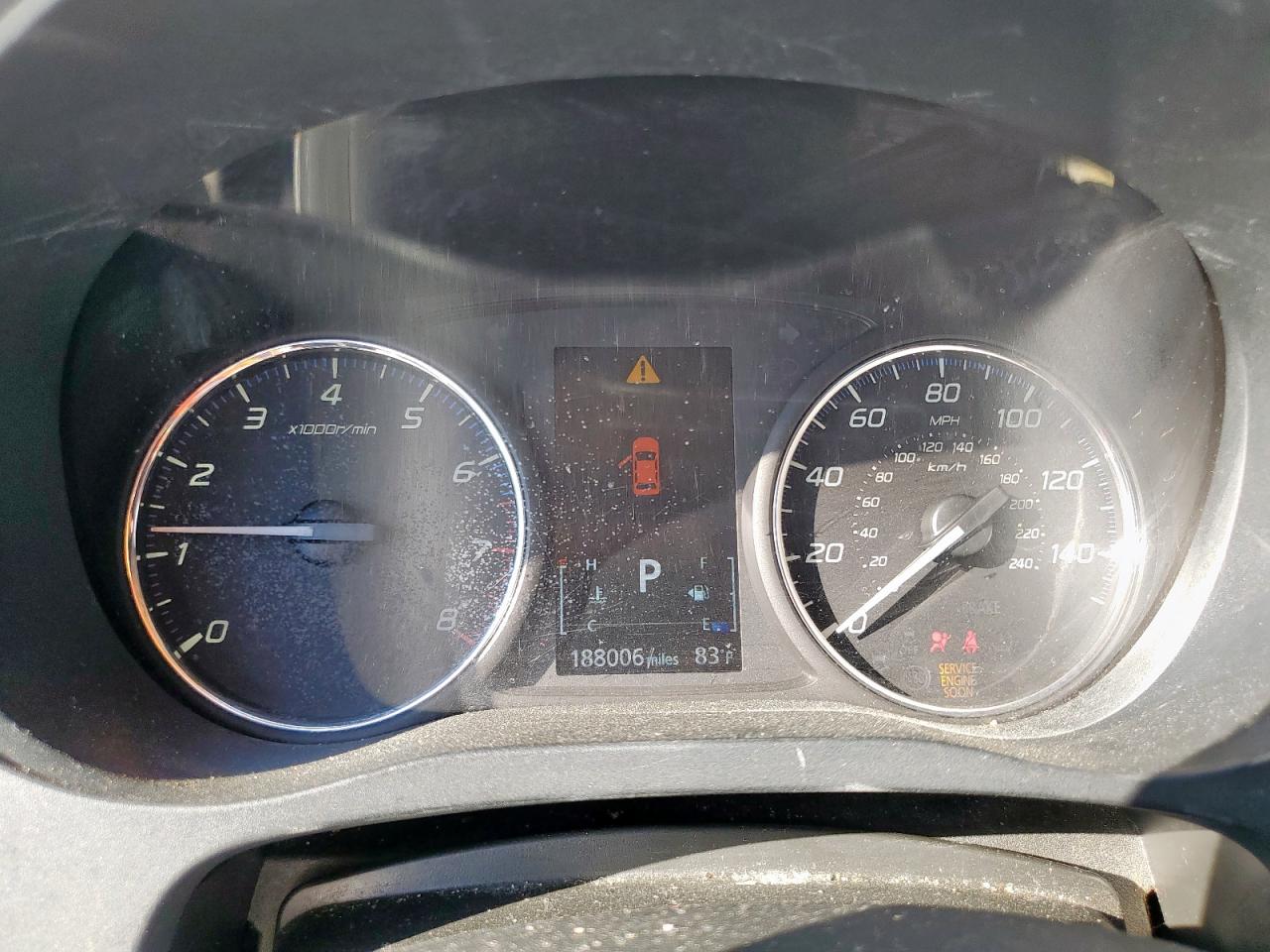 MITSUBISHI OUTLANDER SE