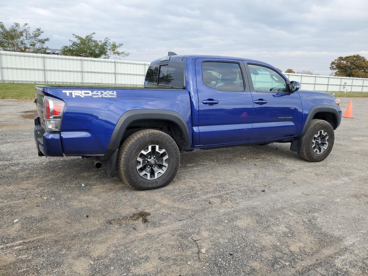 TOYOTA TACOMA DOUBLE CAB