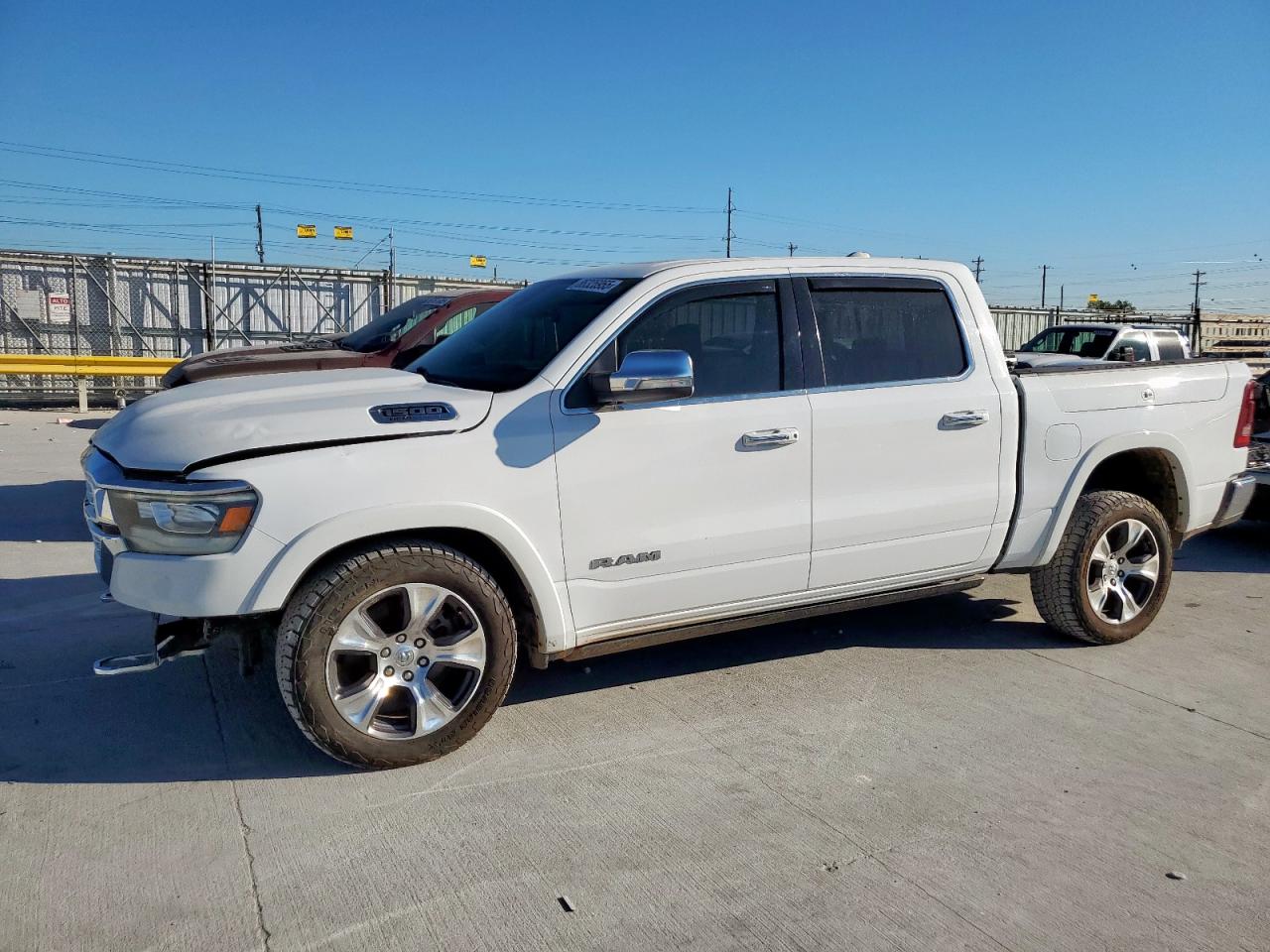 RAM 1500 LARAMIE
