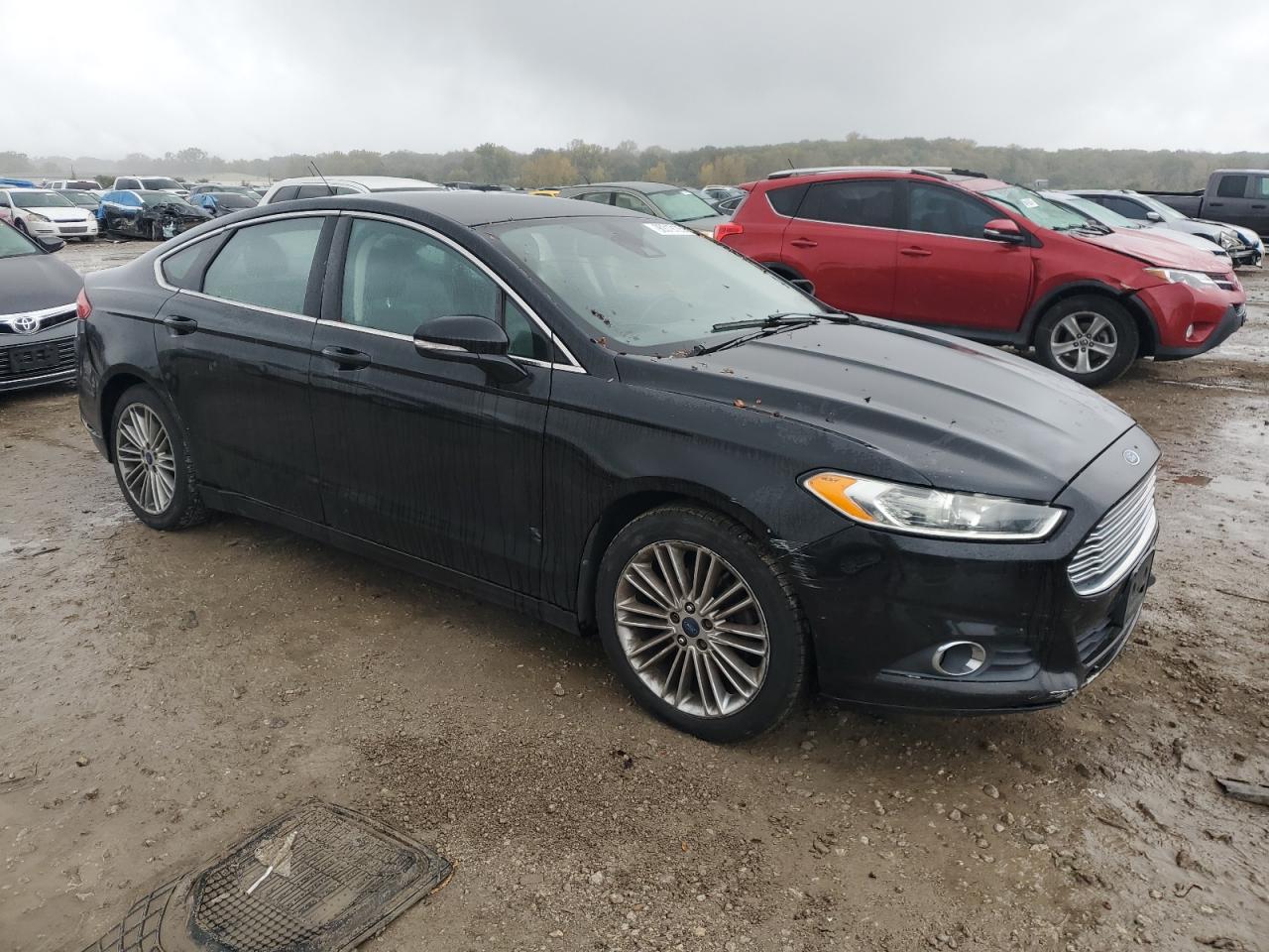 FORD FUSION SE
