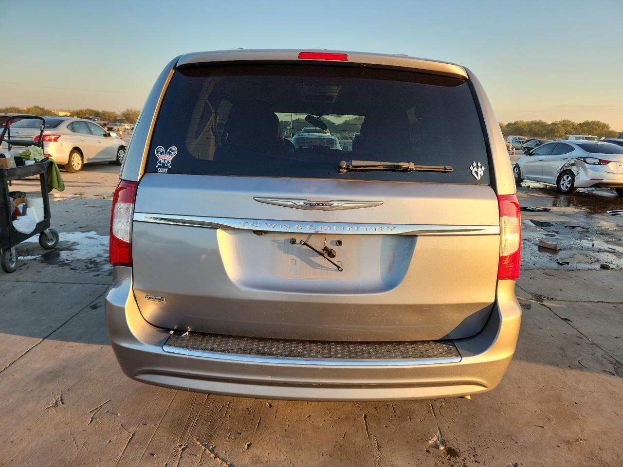 CHRYSLER TOWN & COUNTRY TOURING