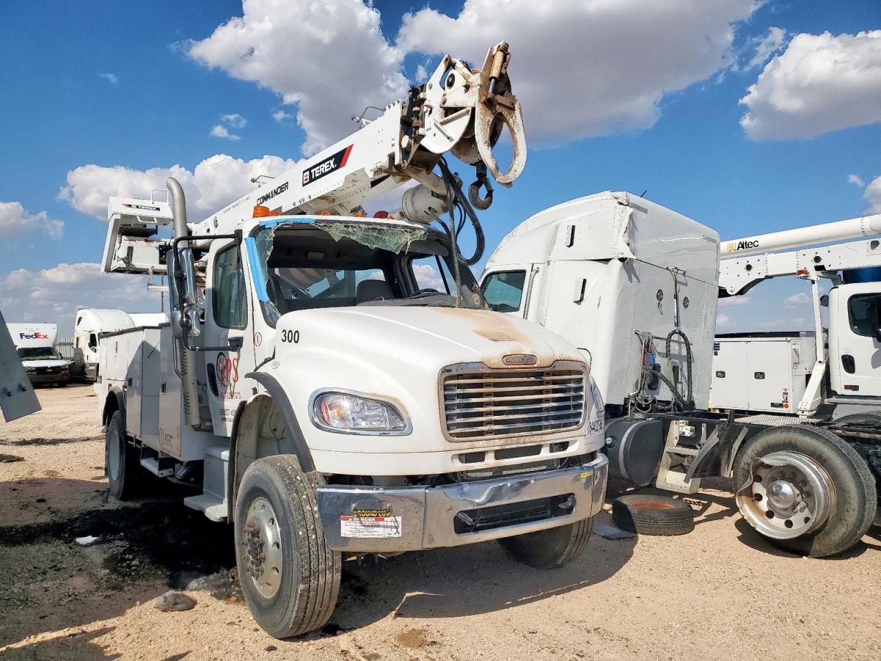 Lot #3303047606 2023 FREIGHTLINER M2