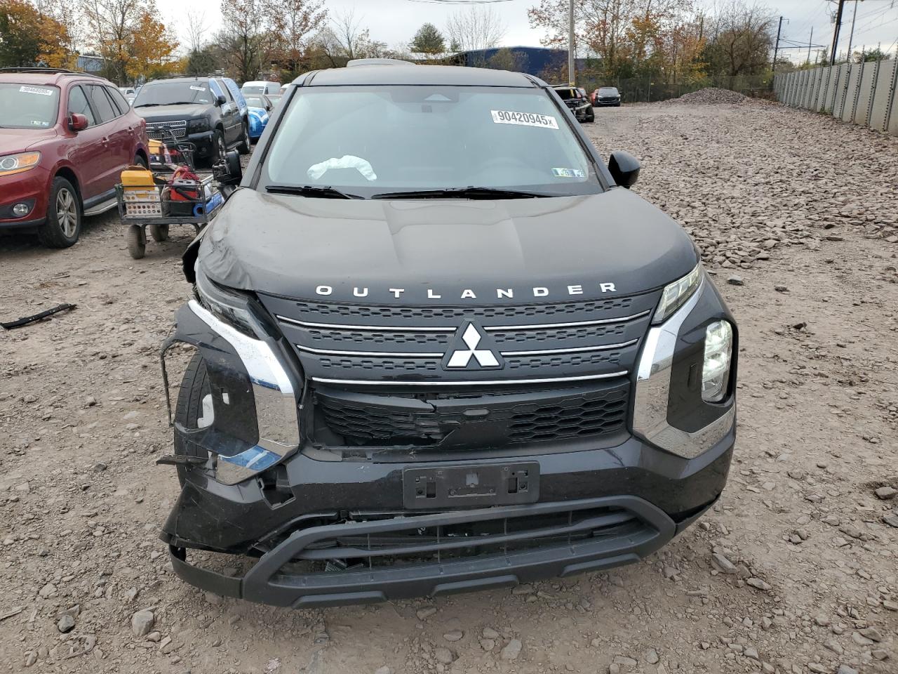 MITSUBISHI OUTLANDER ES