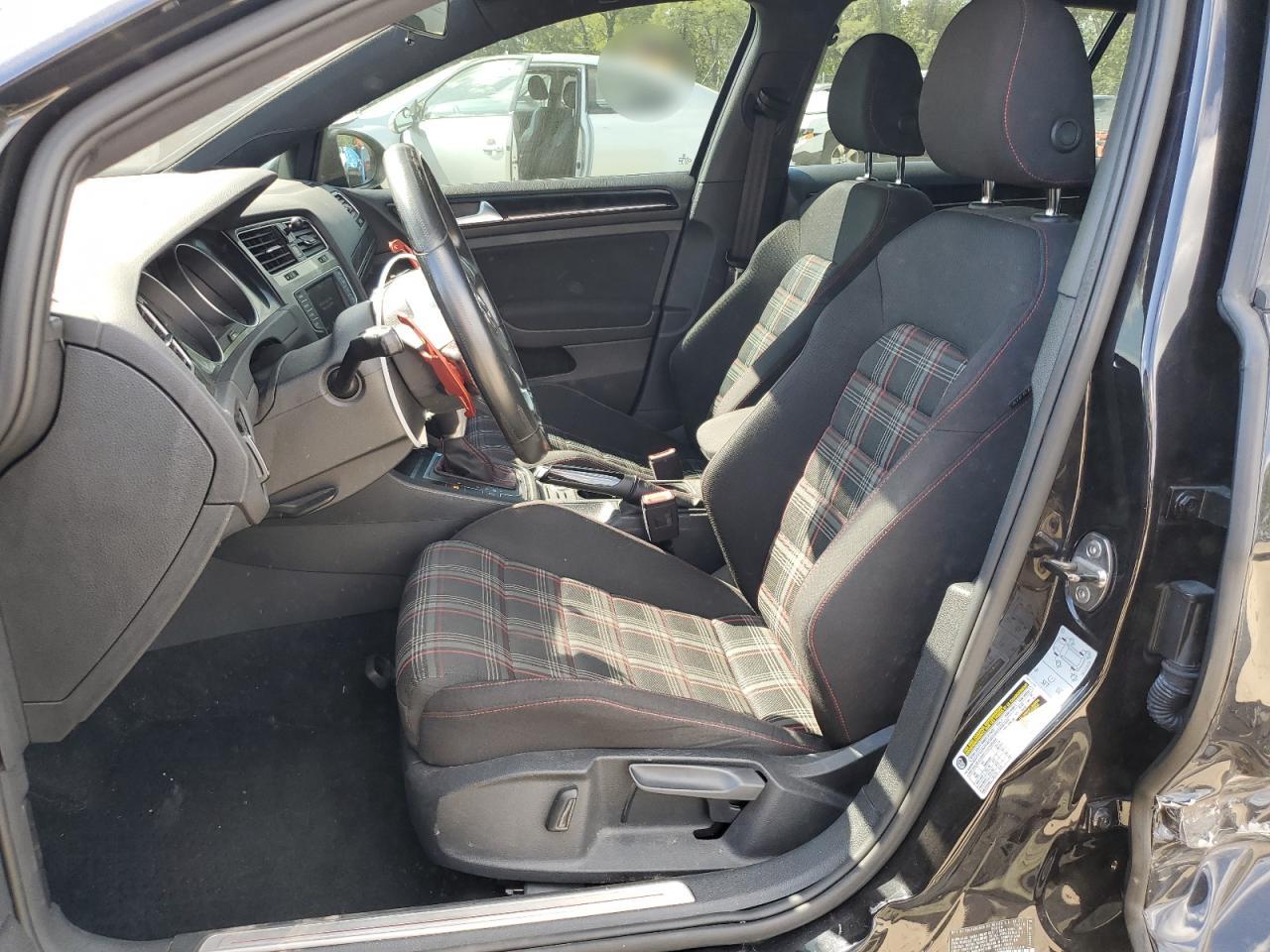 VOLKSWAGEN GOLF GTI S/SE