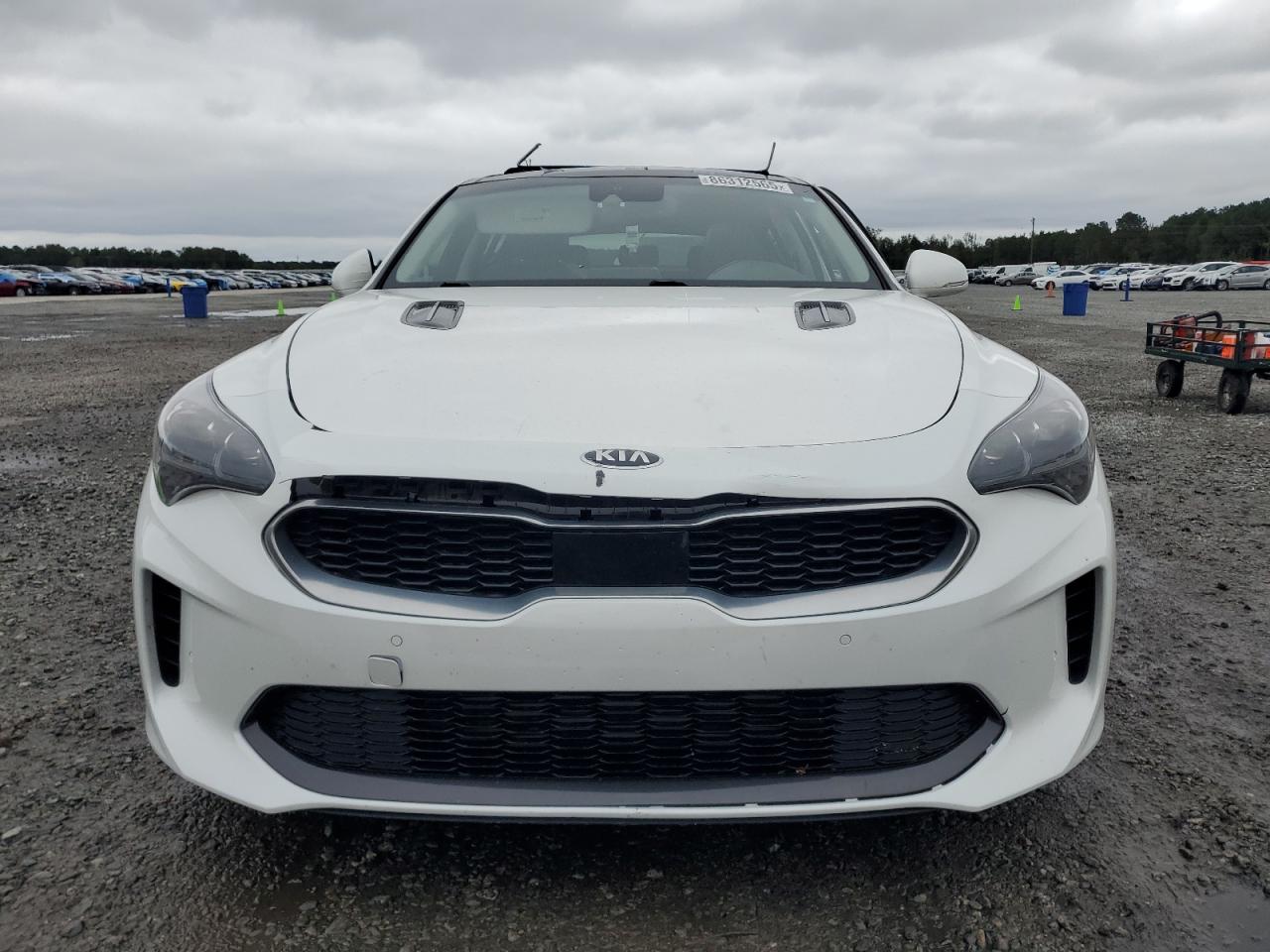 KIA STINGER PREMIUM