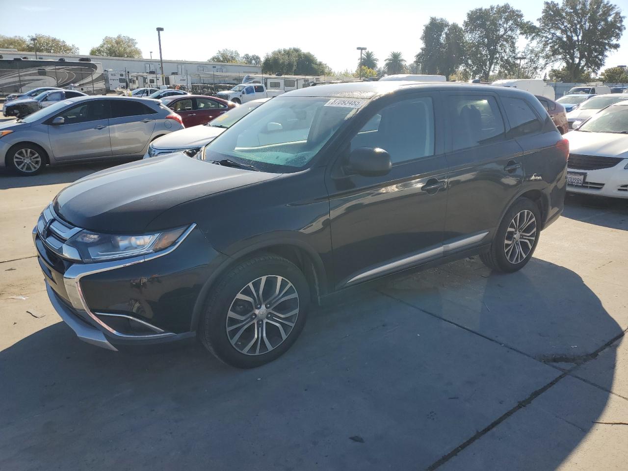 MITSUBISHI OUTLANDER ES