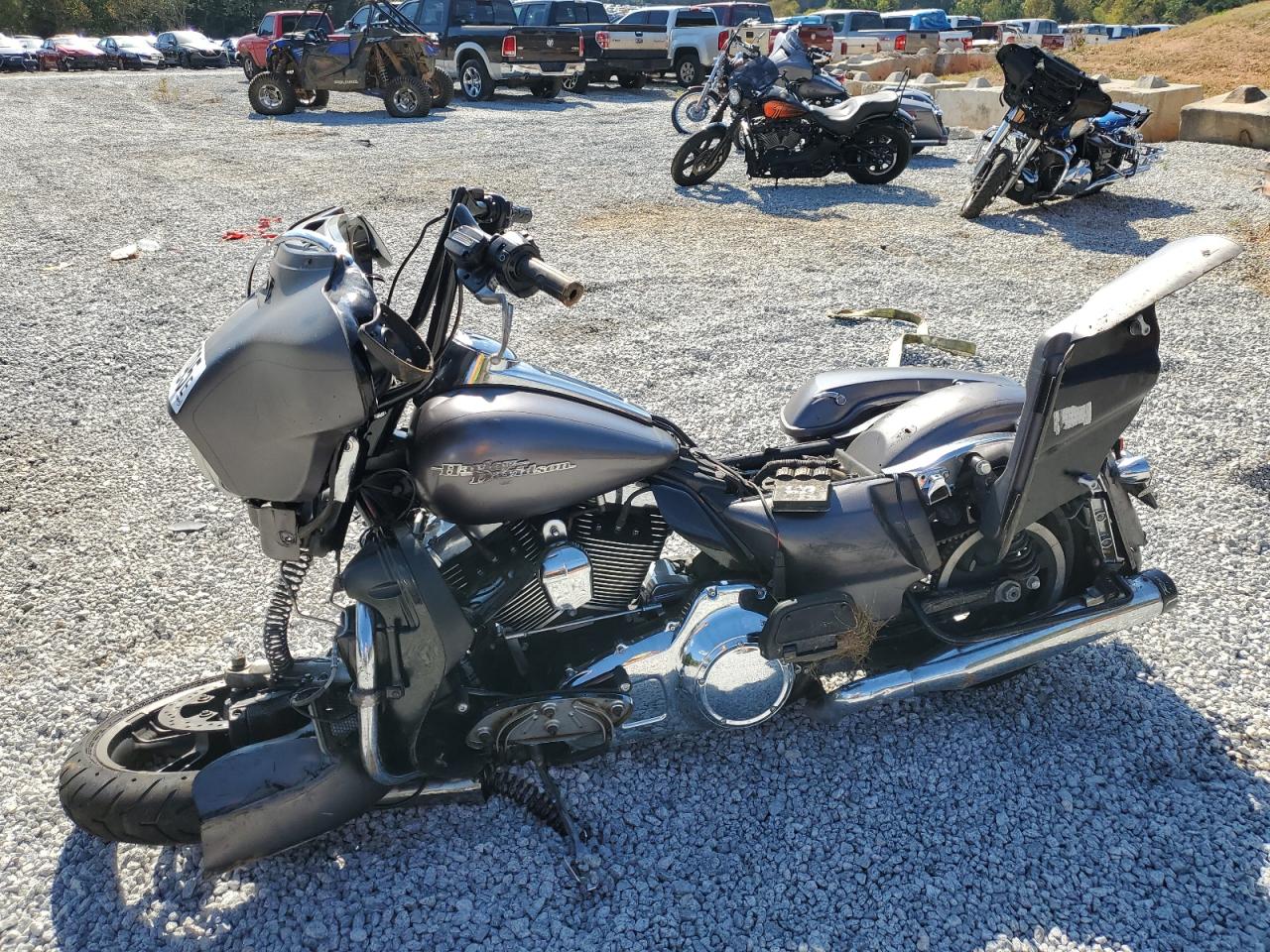 Lot #3297151492 2016 HARLEY-DAVIDSON FLHXS STRE