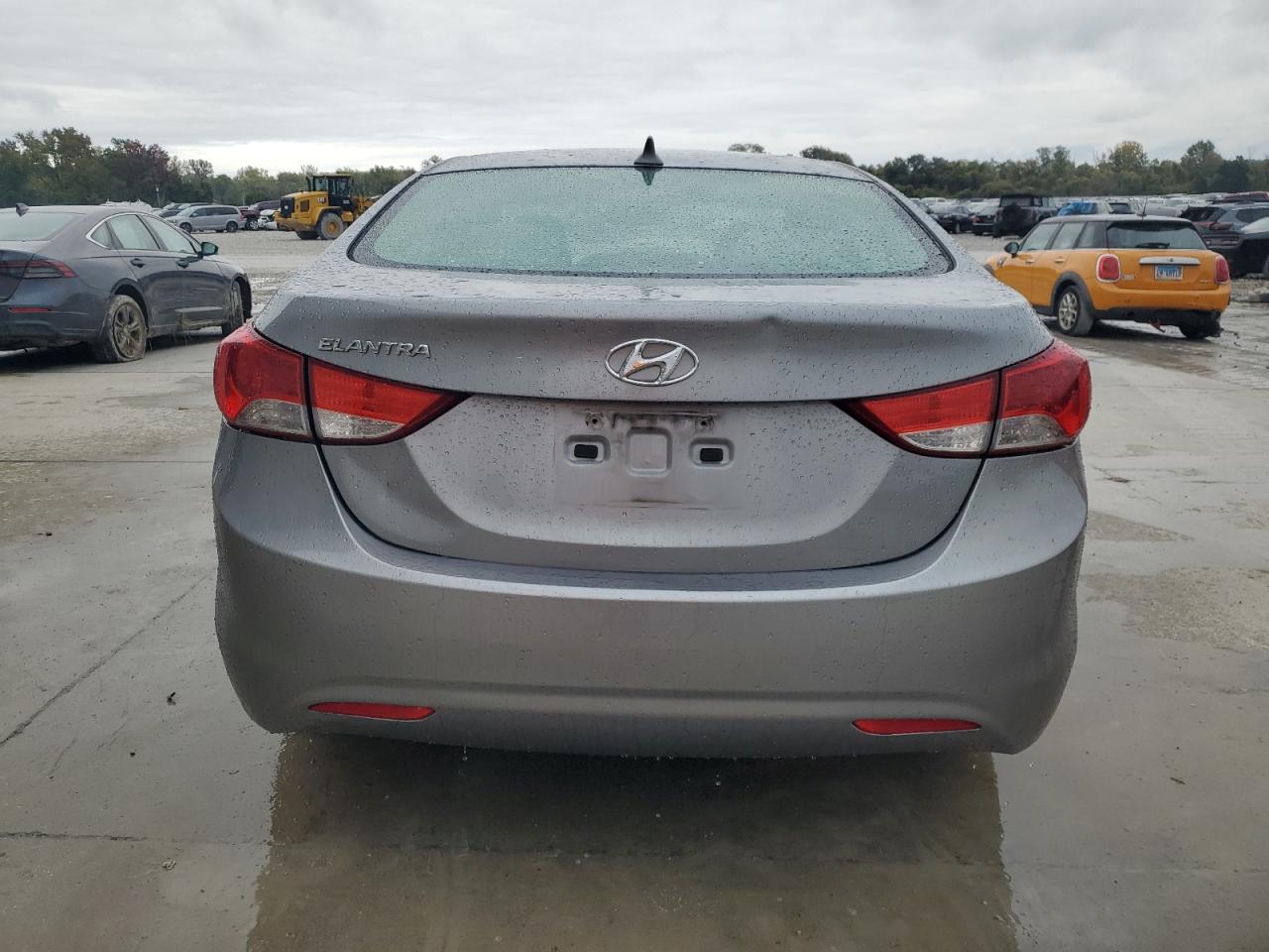 HYUNDAI ELANTRA GLS