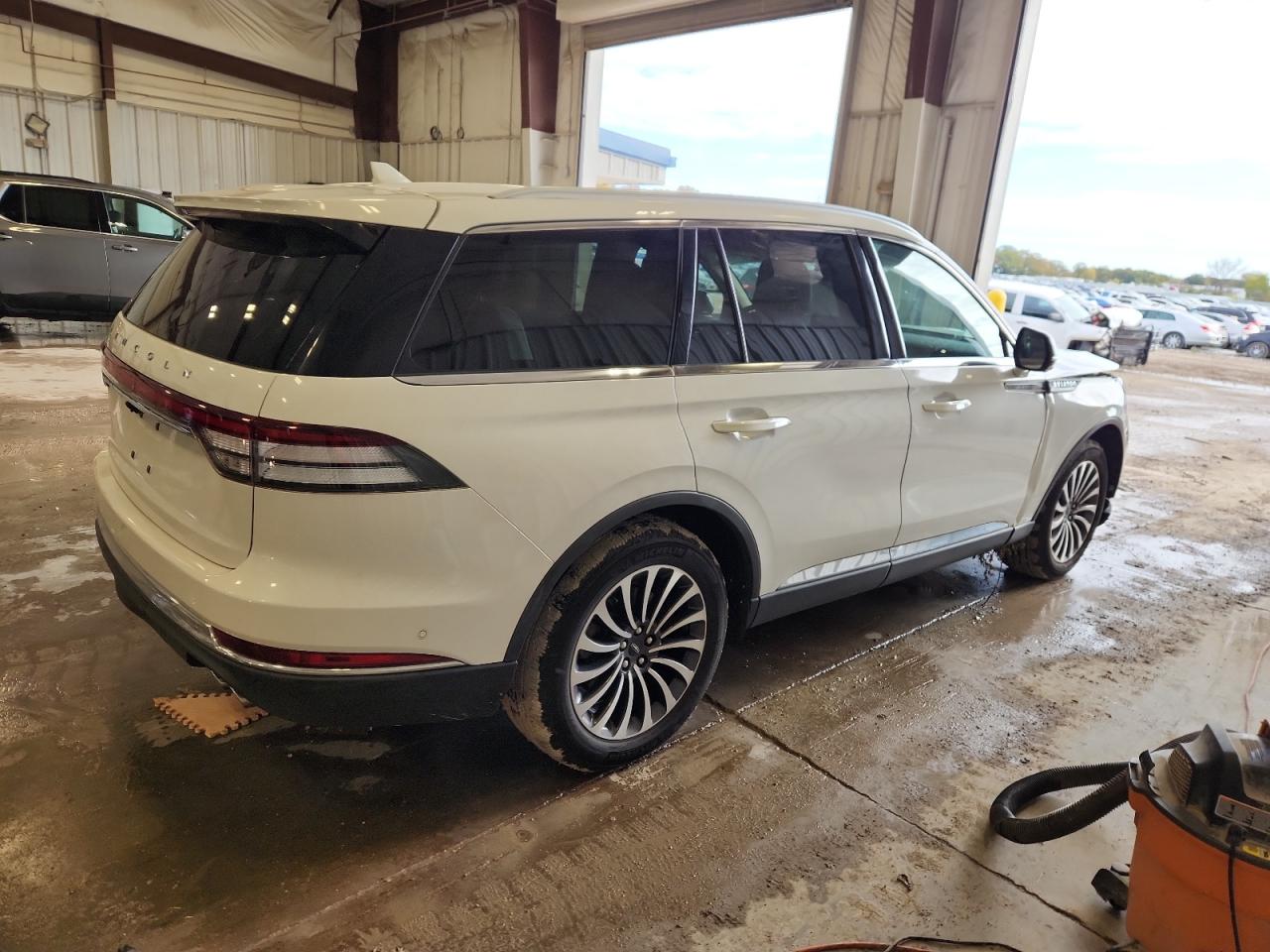 LINCOLN AVIATOR RESERVE