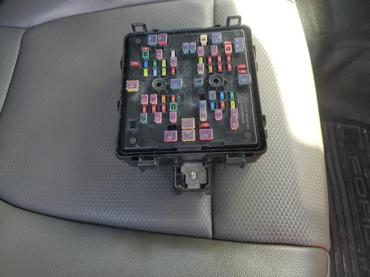 FORD F-550 SUPER DUTY