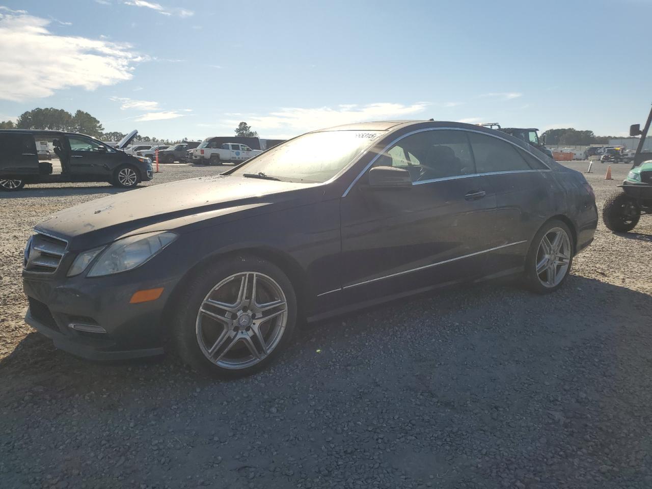 MERCEDES-BENZ E-CLASS 550