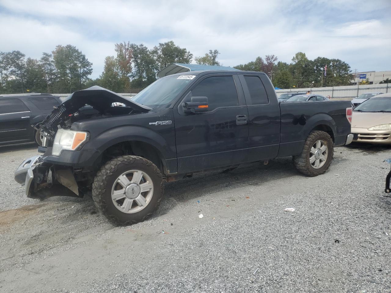FORD F-150 SUPER CAB