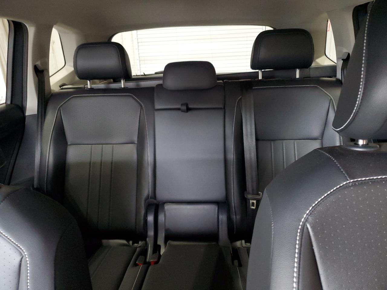 VOLKSWAGEN TIGUAN SE